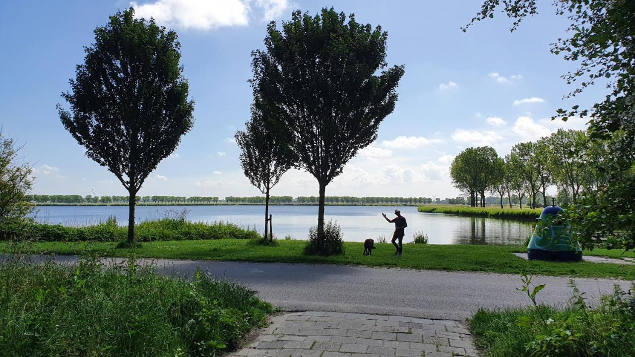 Luxe Zomerwoning Met Omheinde Tuin Voor Hond En Kinderen Dirkshorn Exterior photo